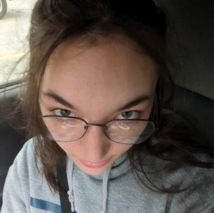 Meet your Posher, Sierra